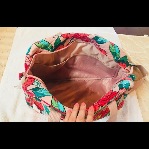 NWT Vera Bradley duffel bag - Picture 7 of 8